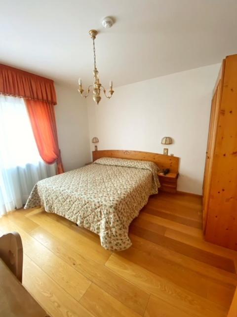 Hotel Montana Cortina d'Ampezzo Luaran gambar