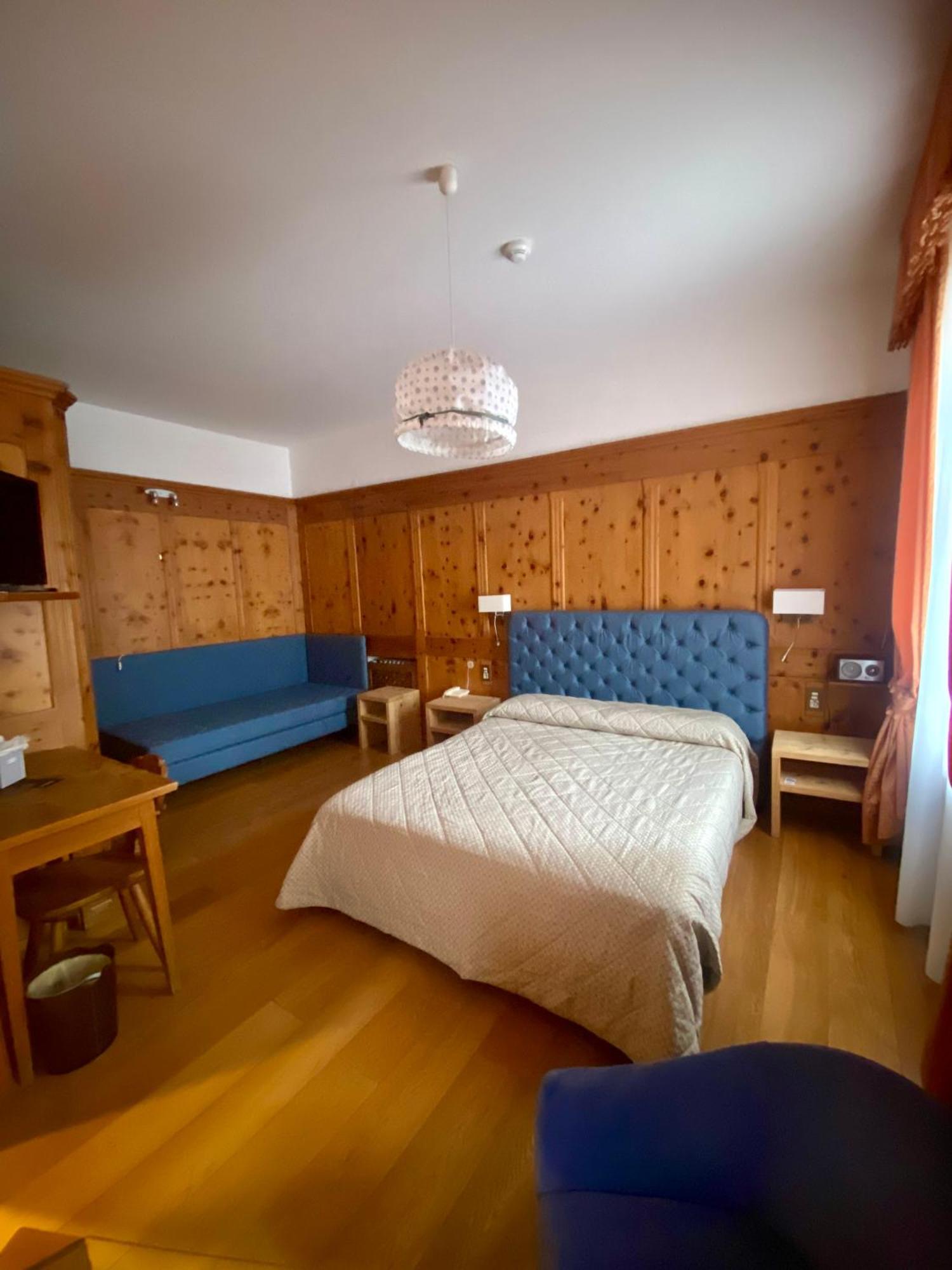Hotel Montana Cortina d'Ampezzo Luaran gambar