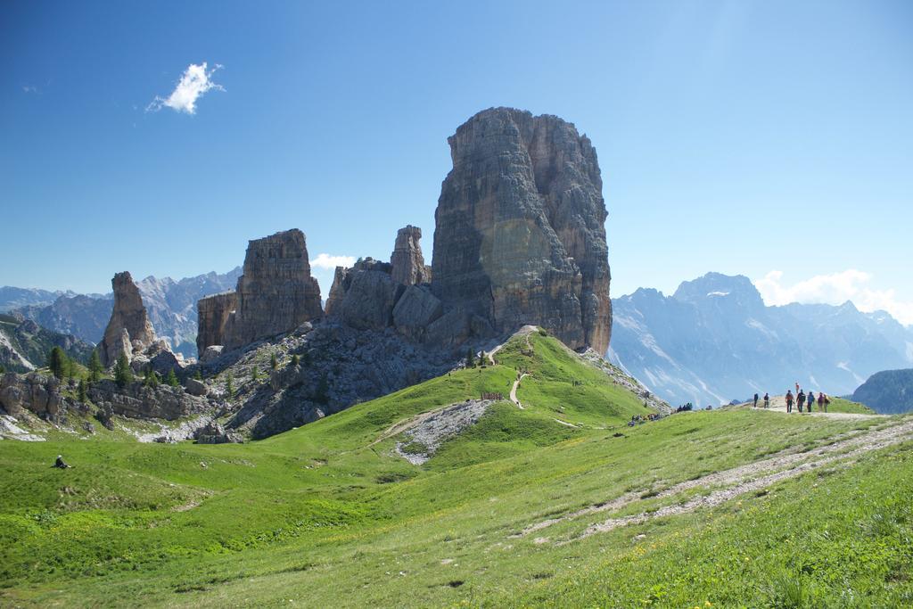Hotel Montana Cortina d'Ampezzo Luaran gambar