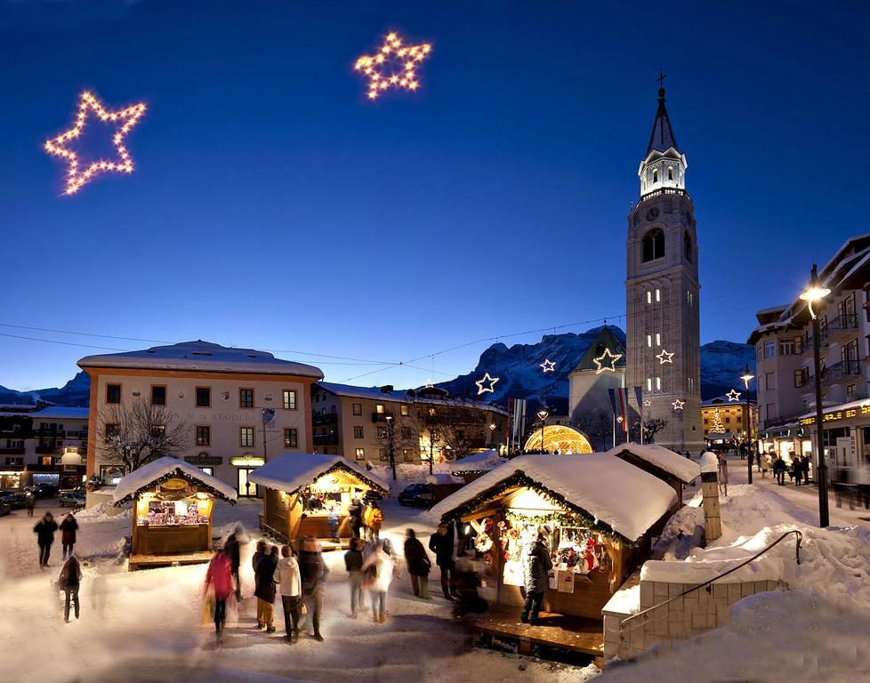 Hotel Montana Cortina d'Ampezzo Luaran gambar